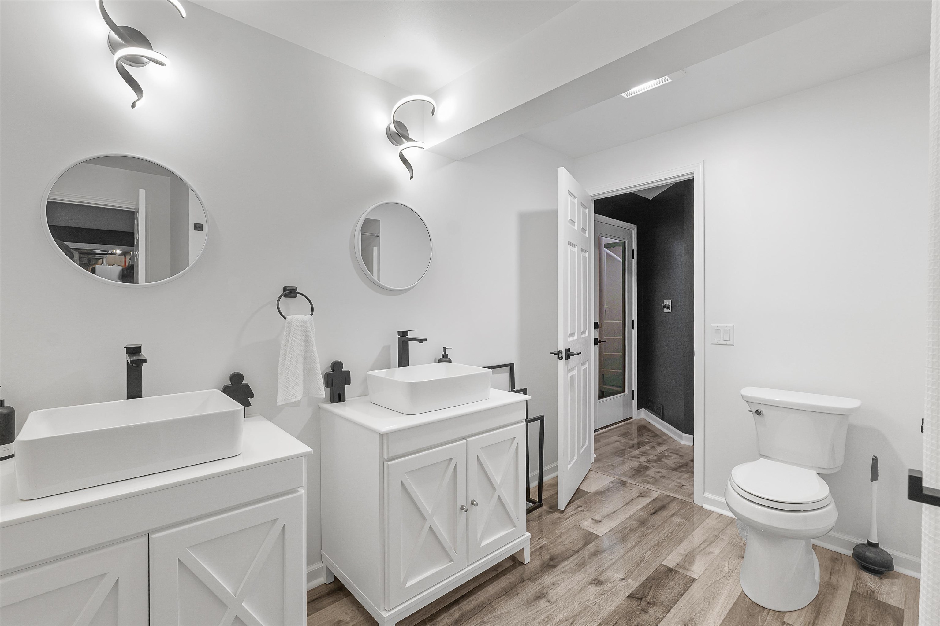 1120 Lake Shore Drive