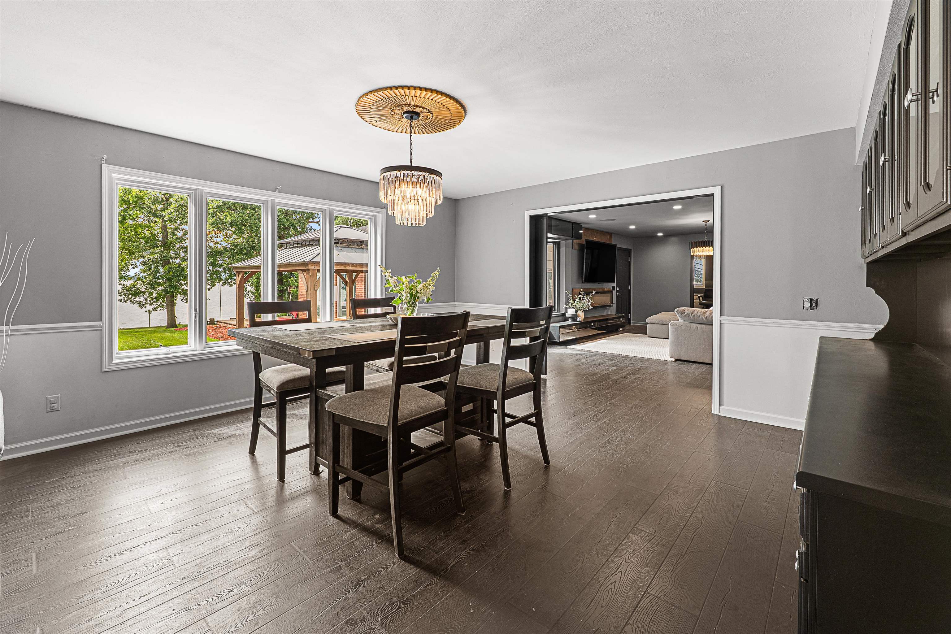 1120 Lake Shore Drive