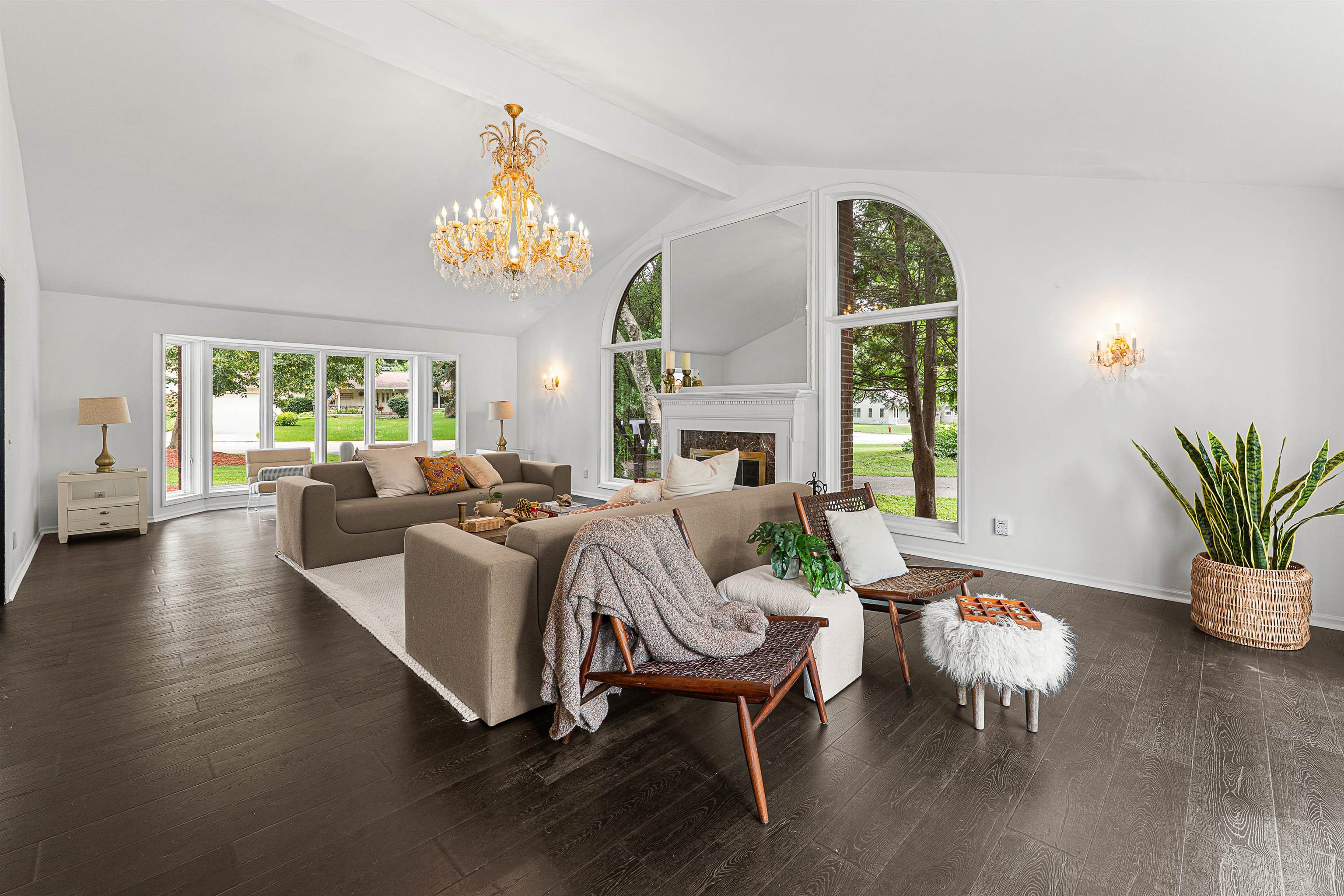 1120 Lake Shore Drive