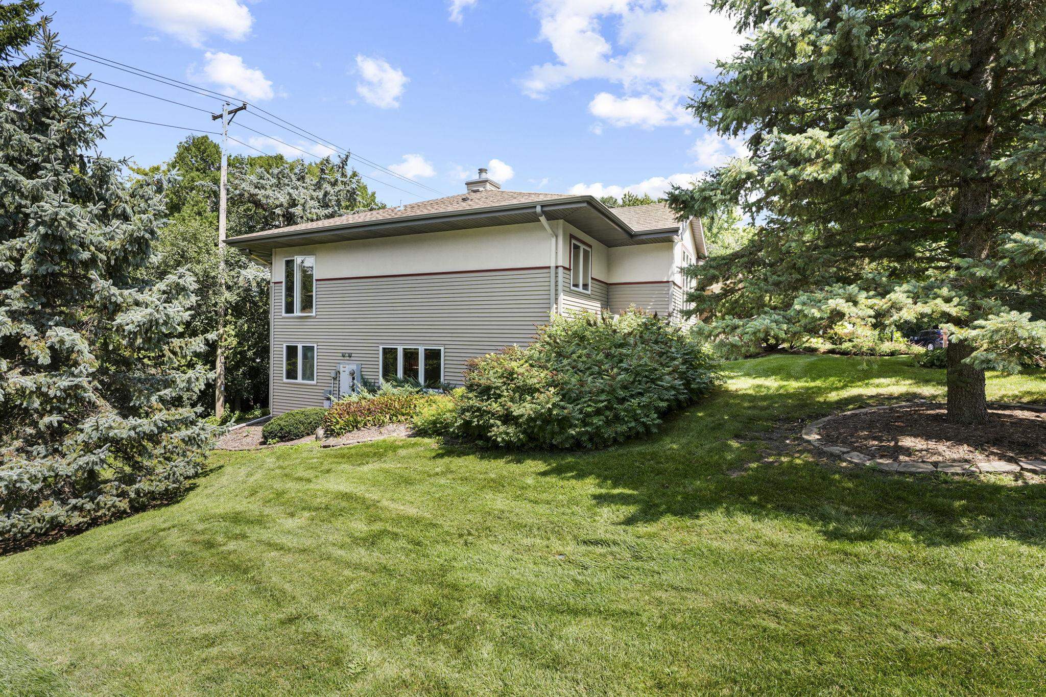 6907 Old Sauk Court