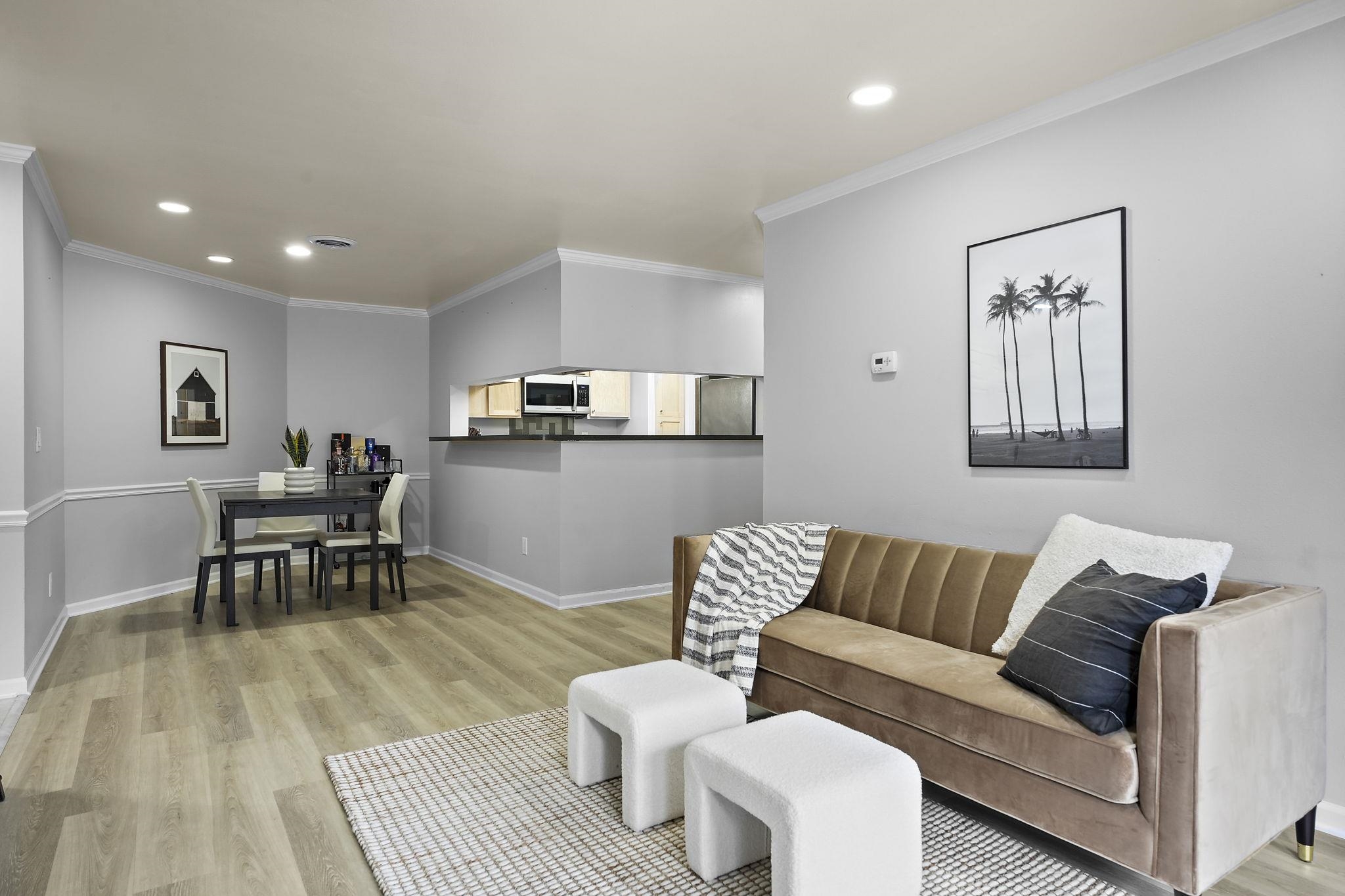 7102 Flagship Drive 2