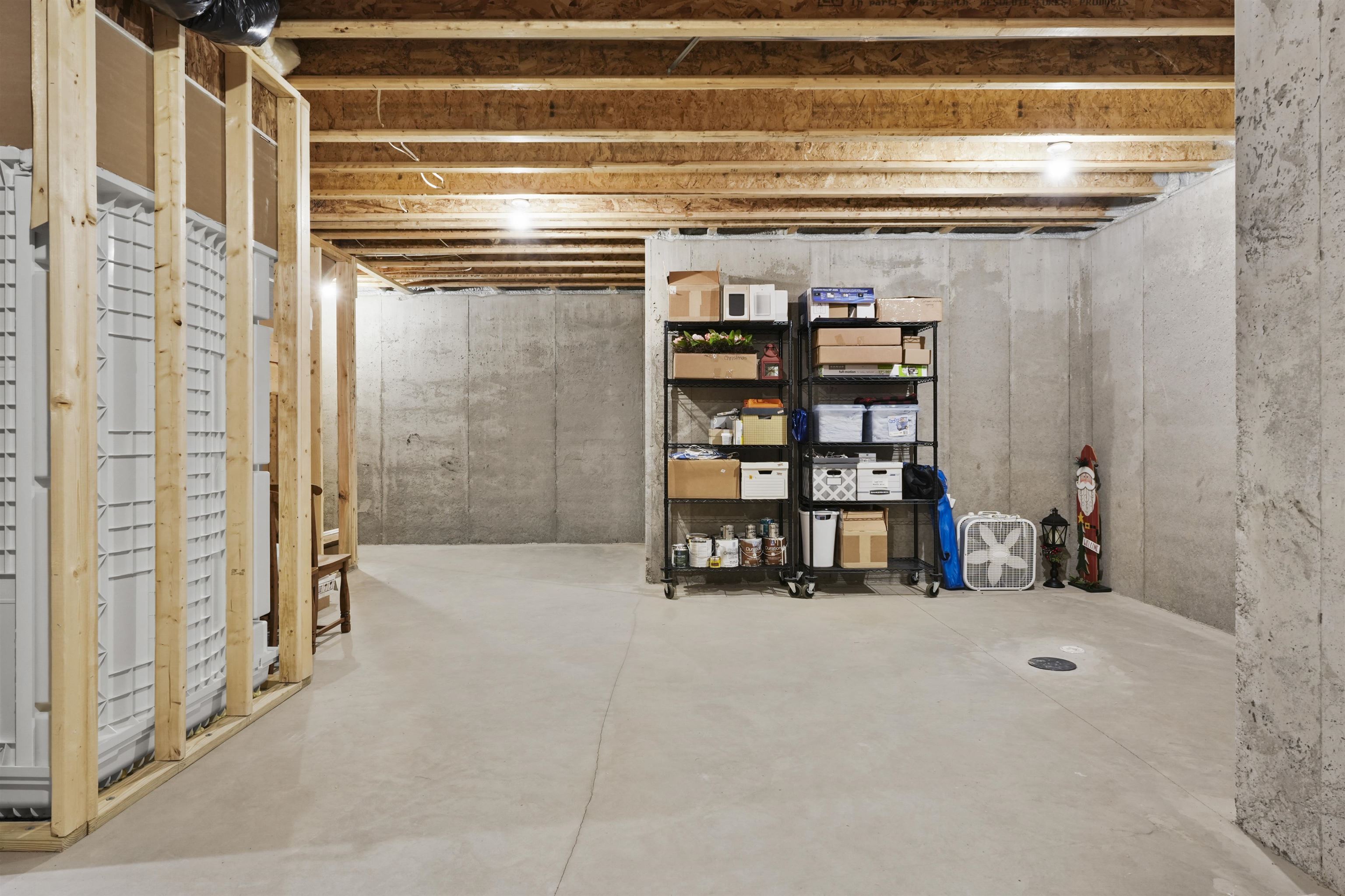 5816 Levitan Lane