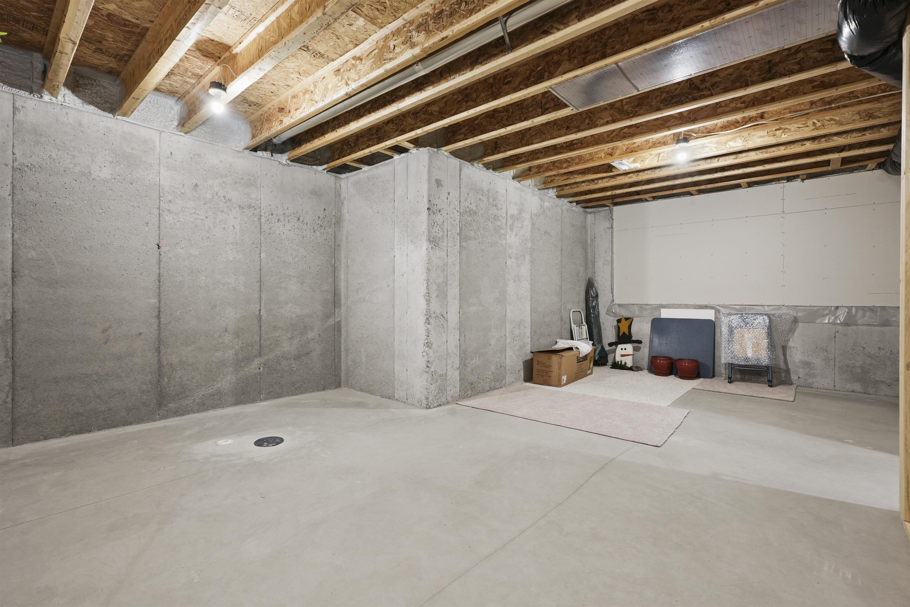 5816 Levitan Lane