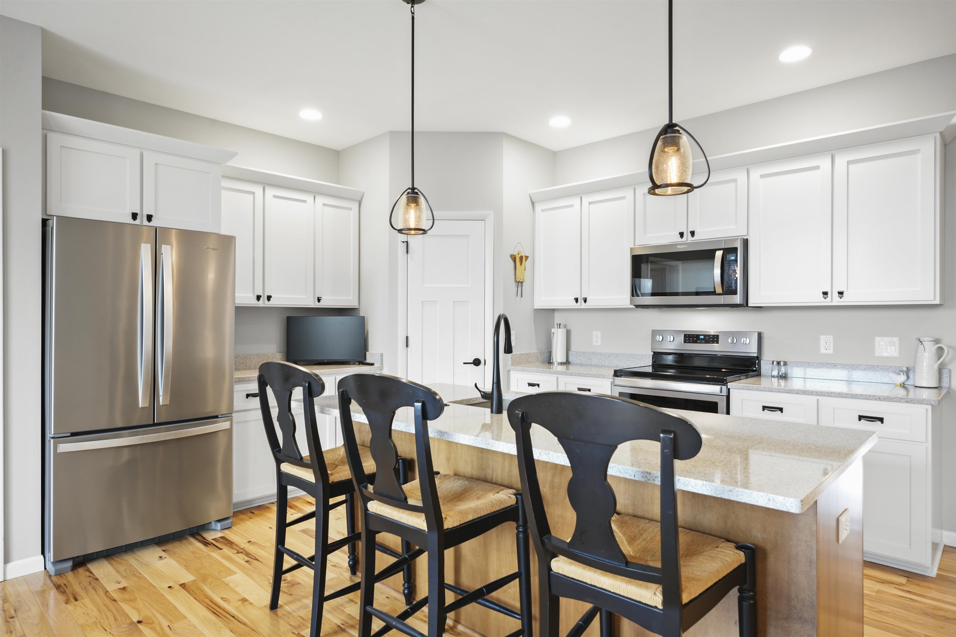 5816 Levitan Lane
