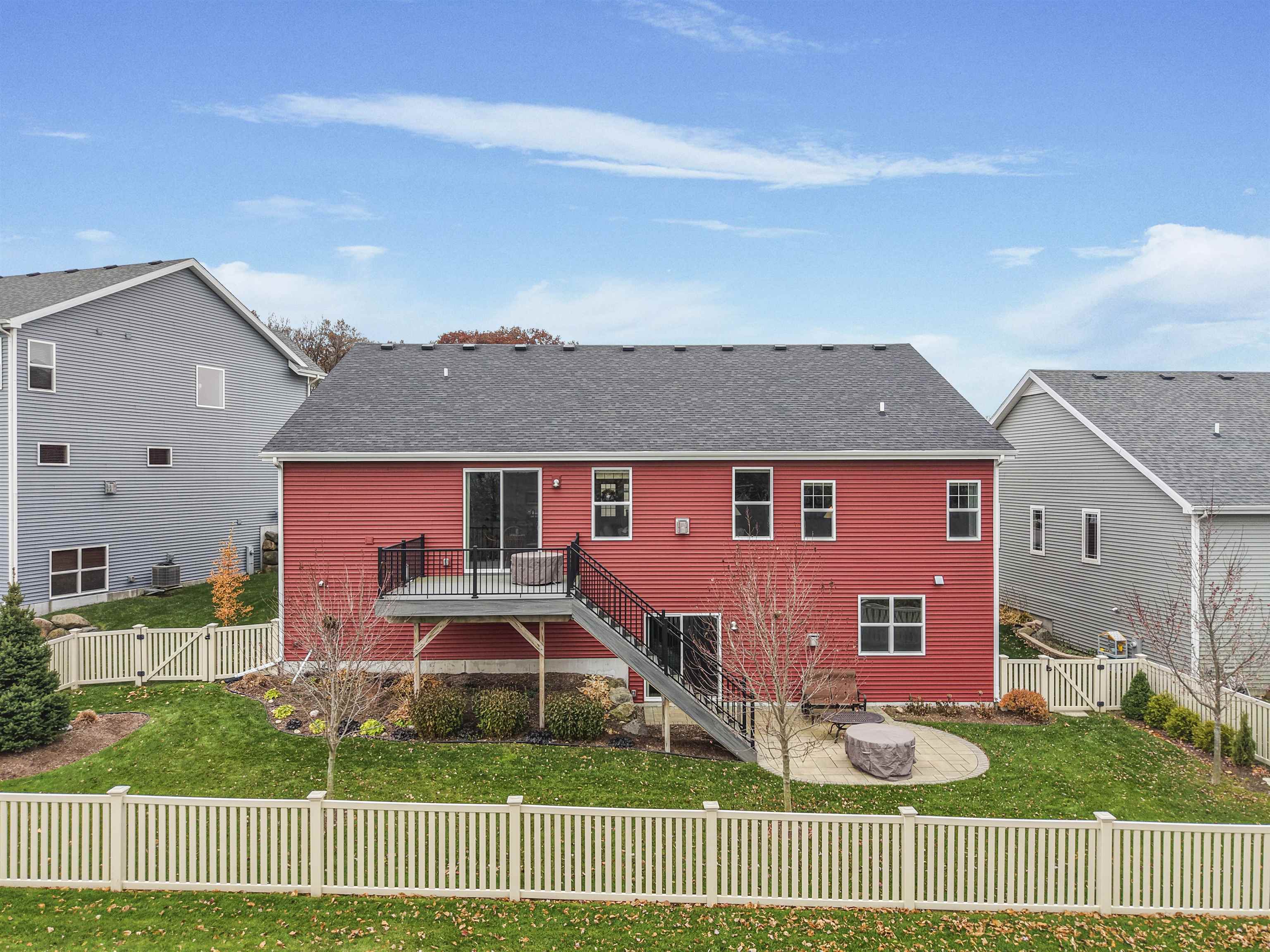 5816 Levitan Lane