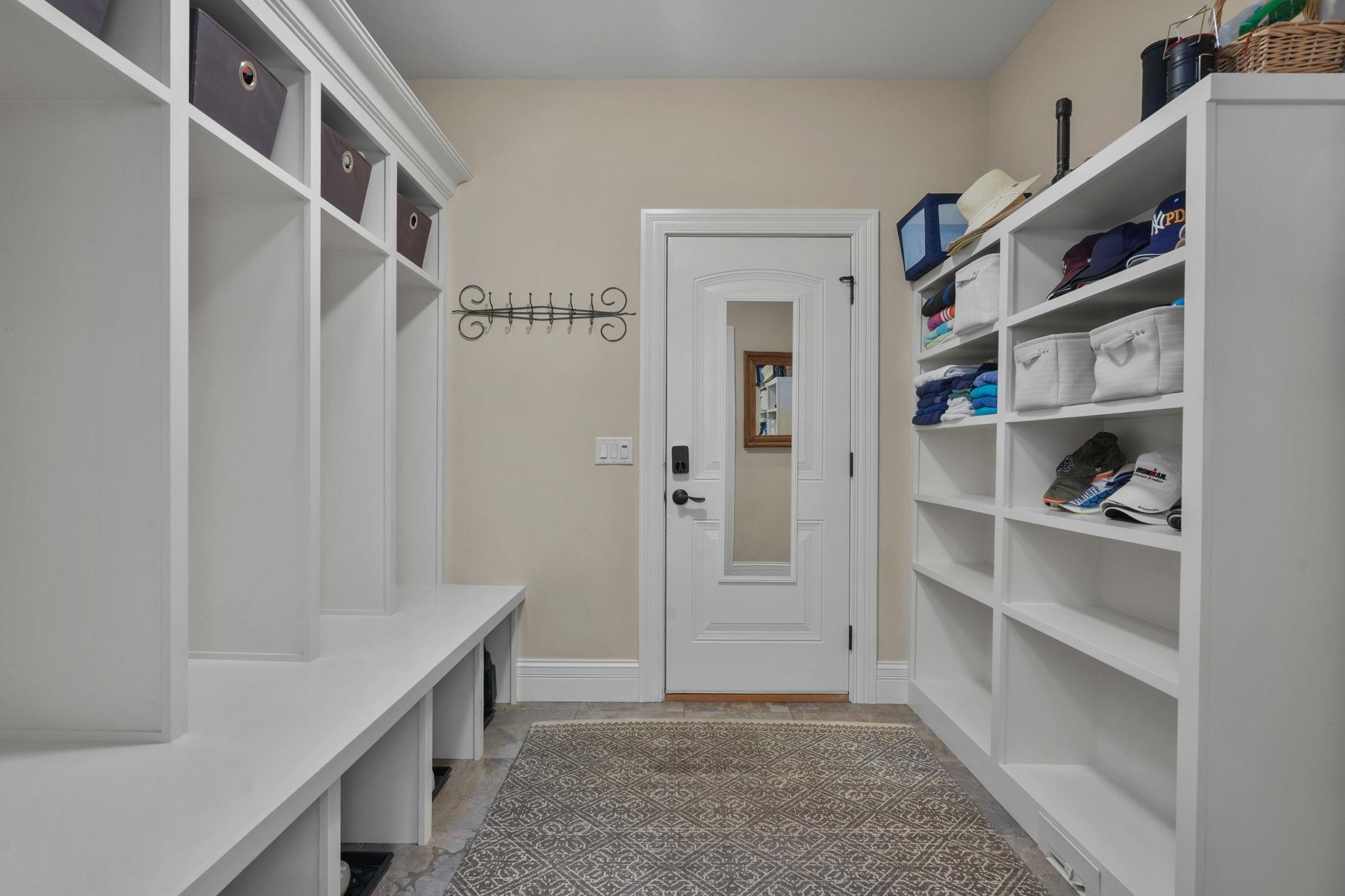 814 Big Stone Trail