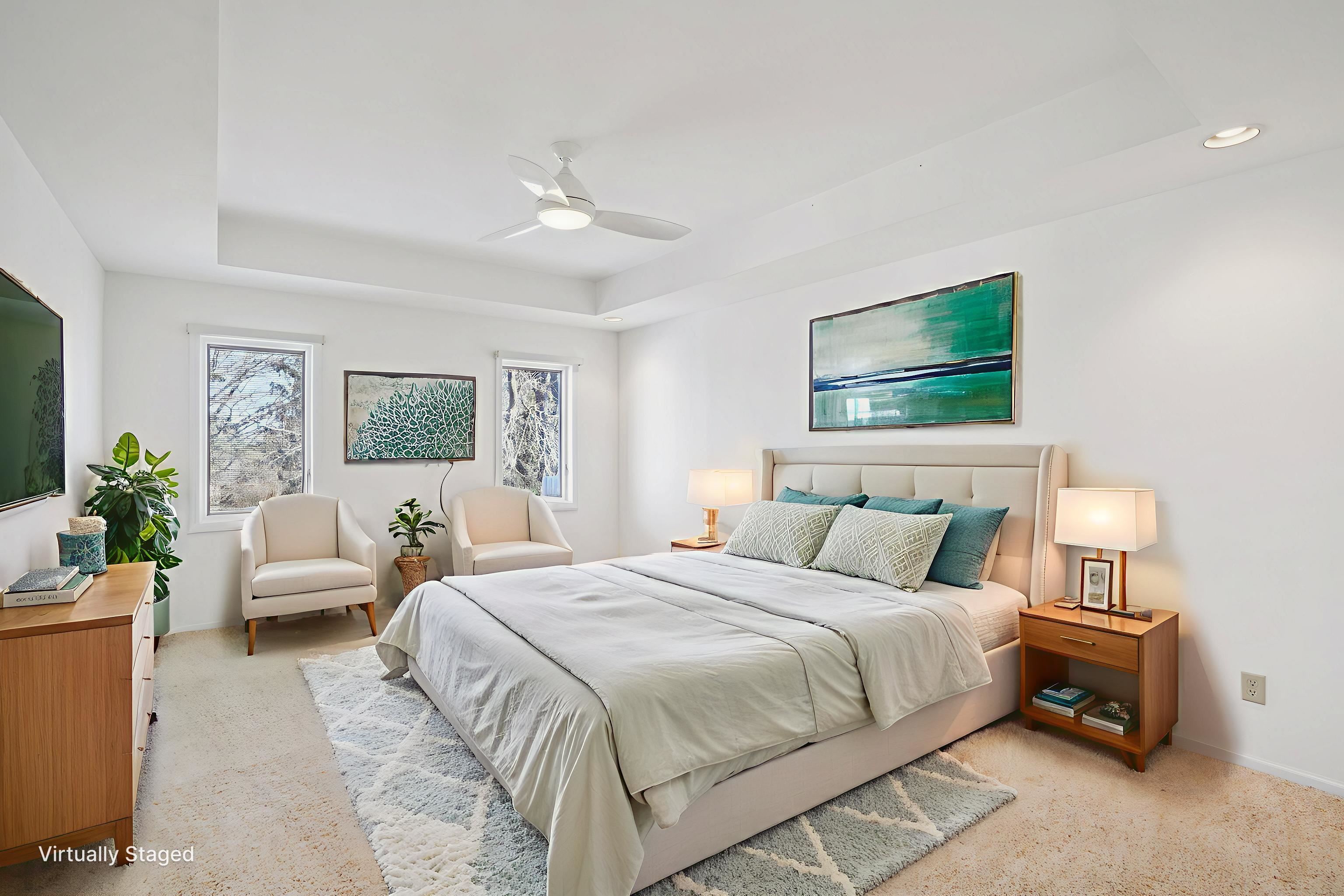 121 N Oak Grove Drive Unit: 17