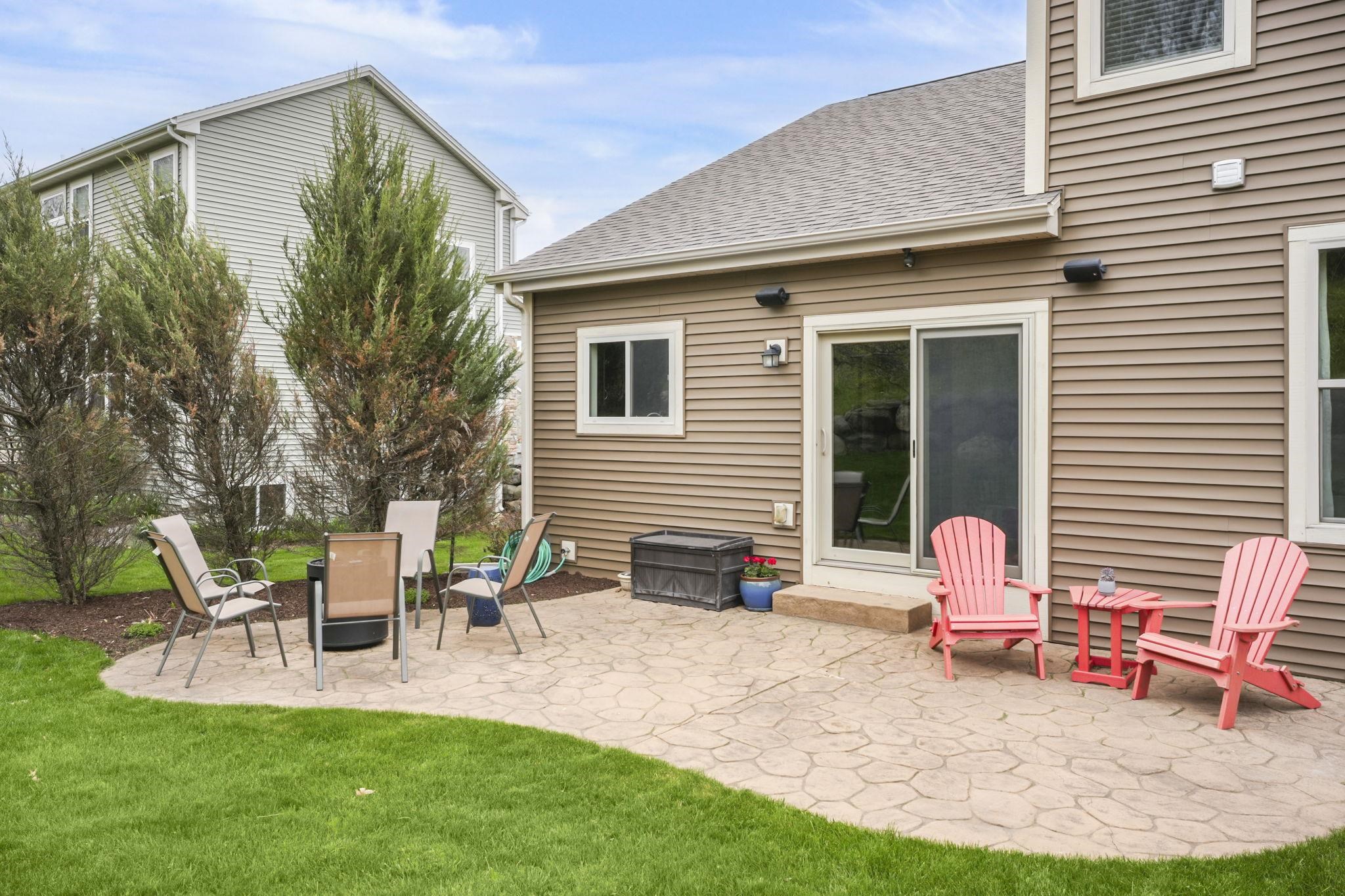 2307 Trevor Way