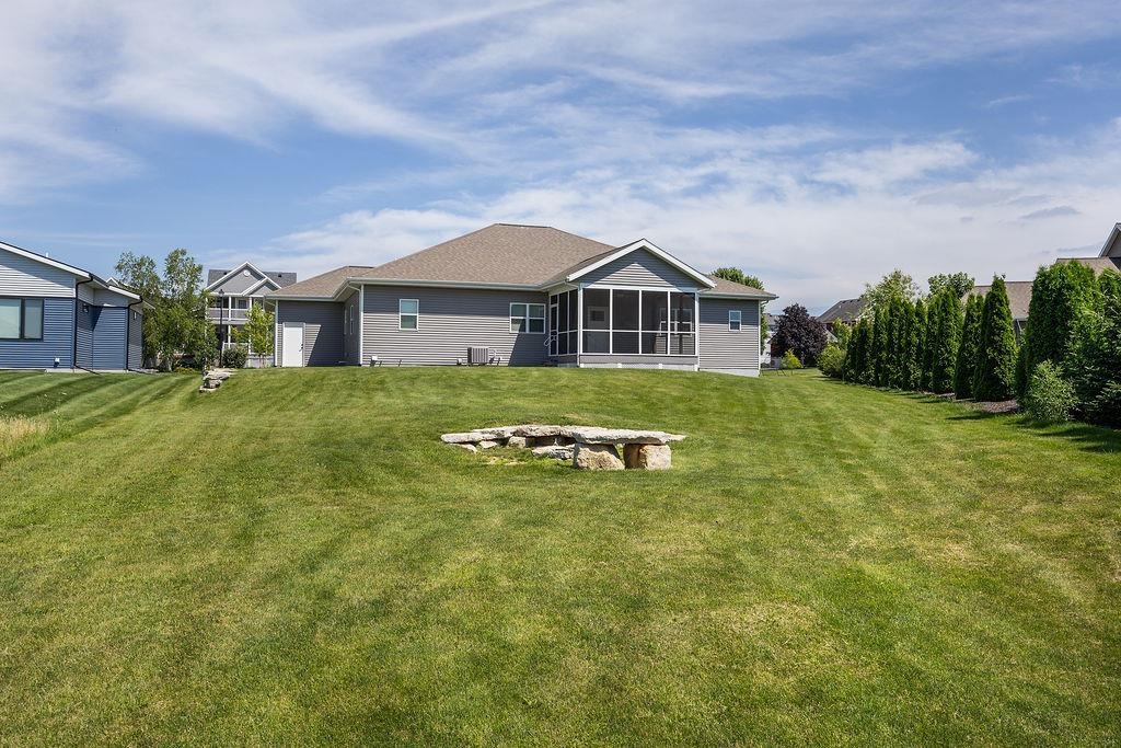 1378 Bunker Hill Drive