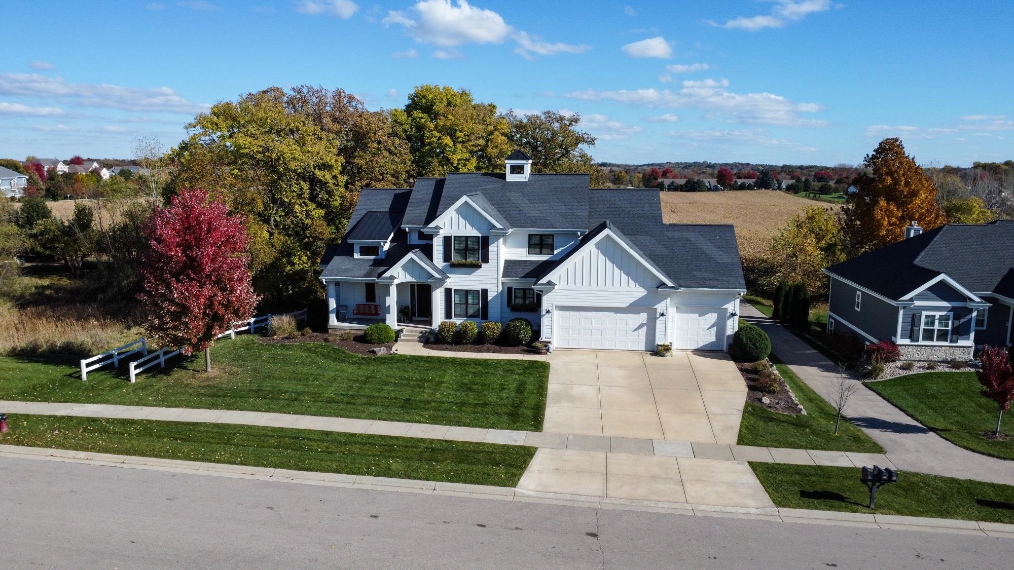5662 Cottontail Drive