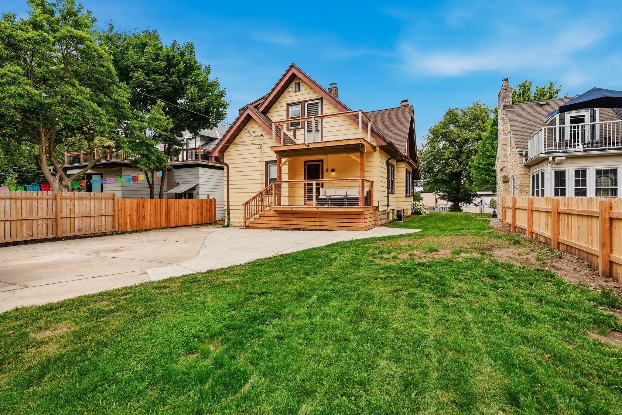 6931 Aetna Court