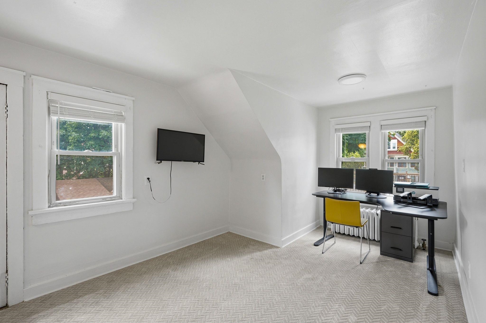 6931 Aetna Court