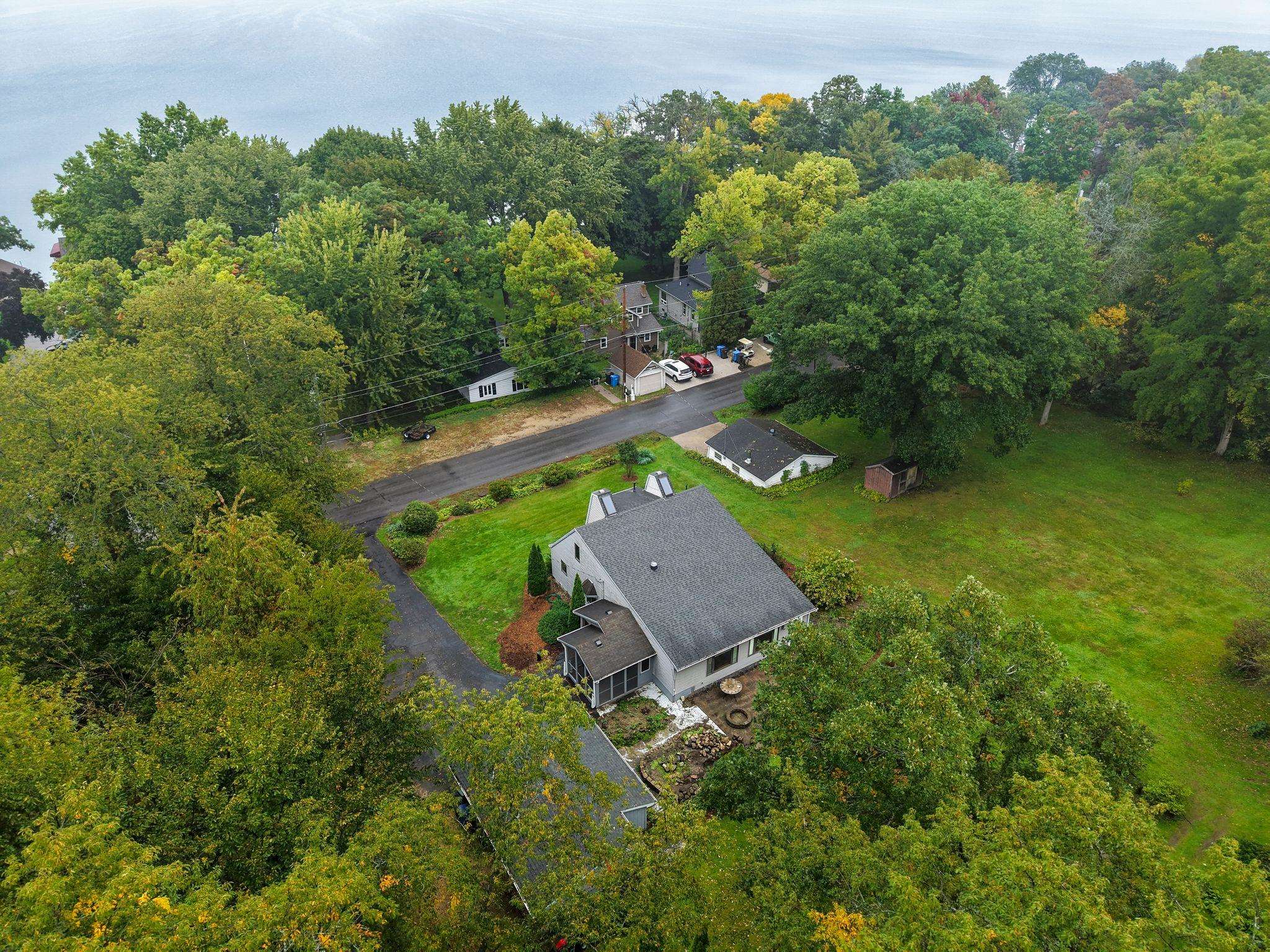 3287 Brooklyn Drive