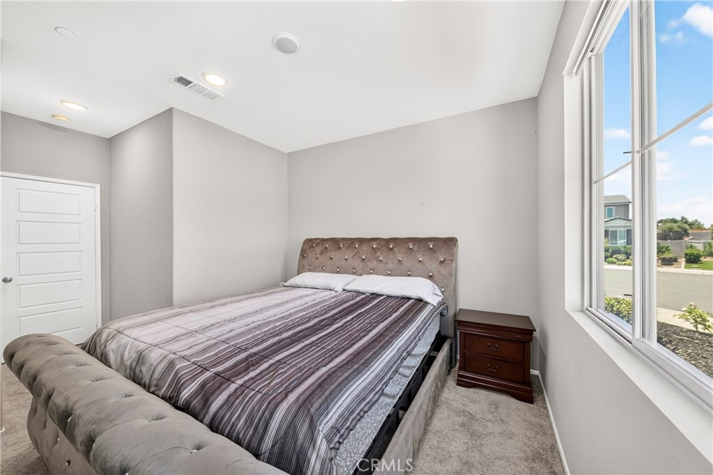 6112 Knoll Place