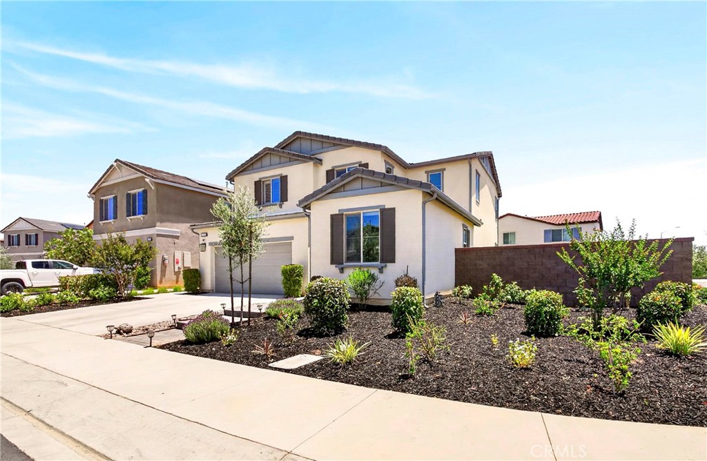 6112 Knoll Place