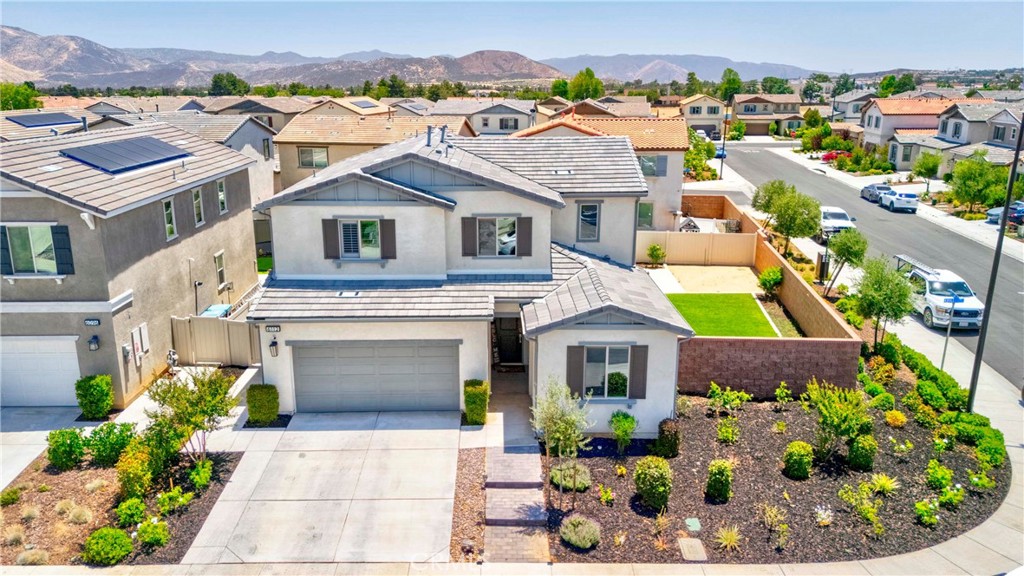 6112 Knoll Place
