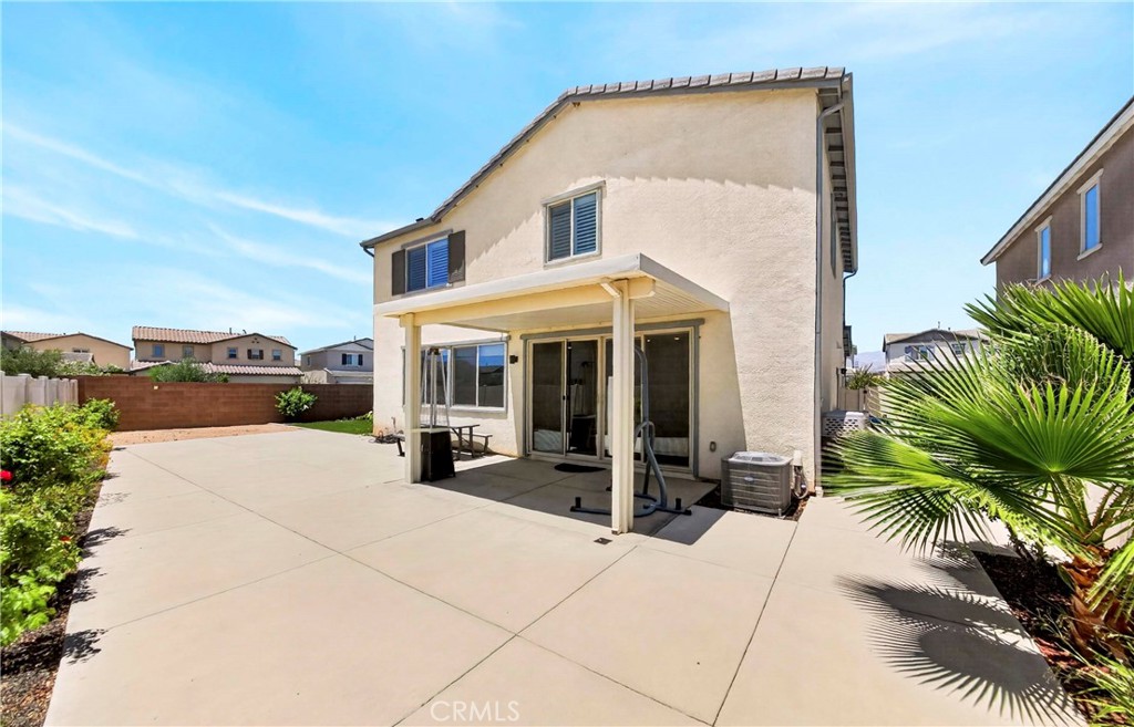 6112 Knoll Place
