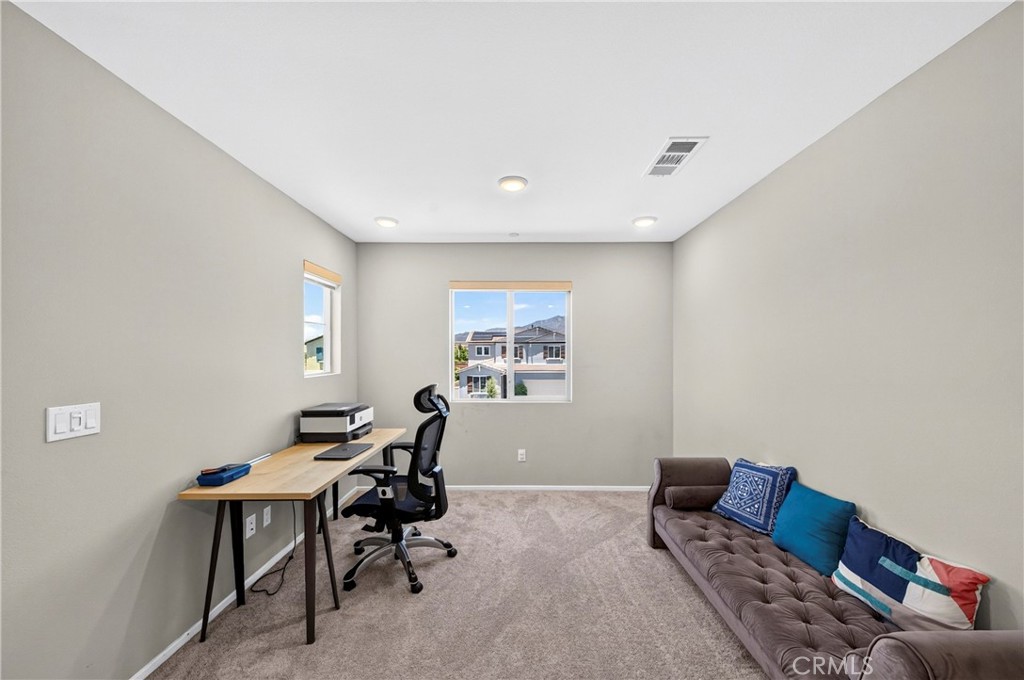 6112 Knoll Place