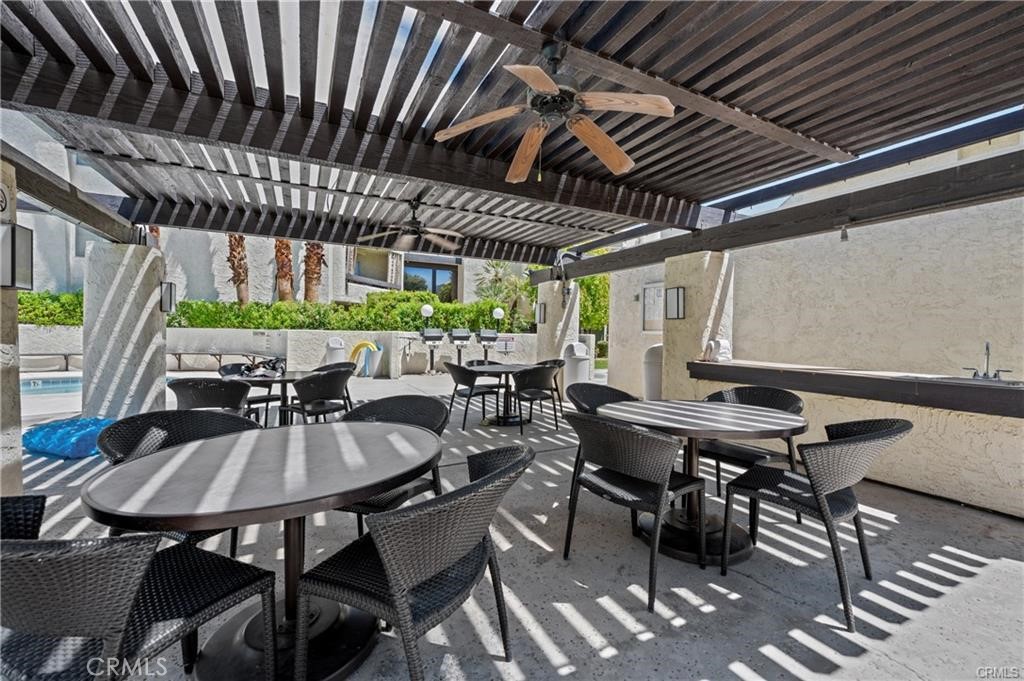 1550 S Camino Real 125