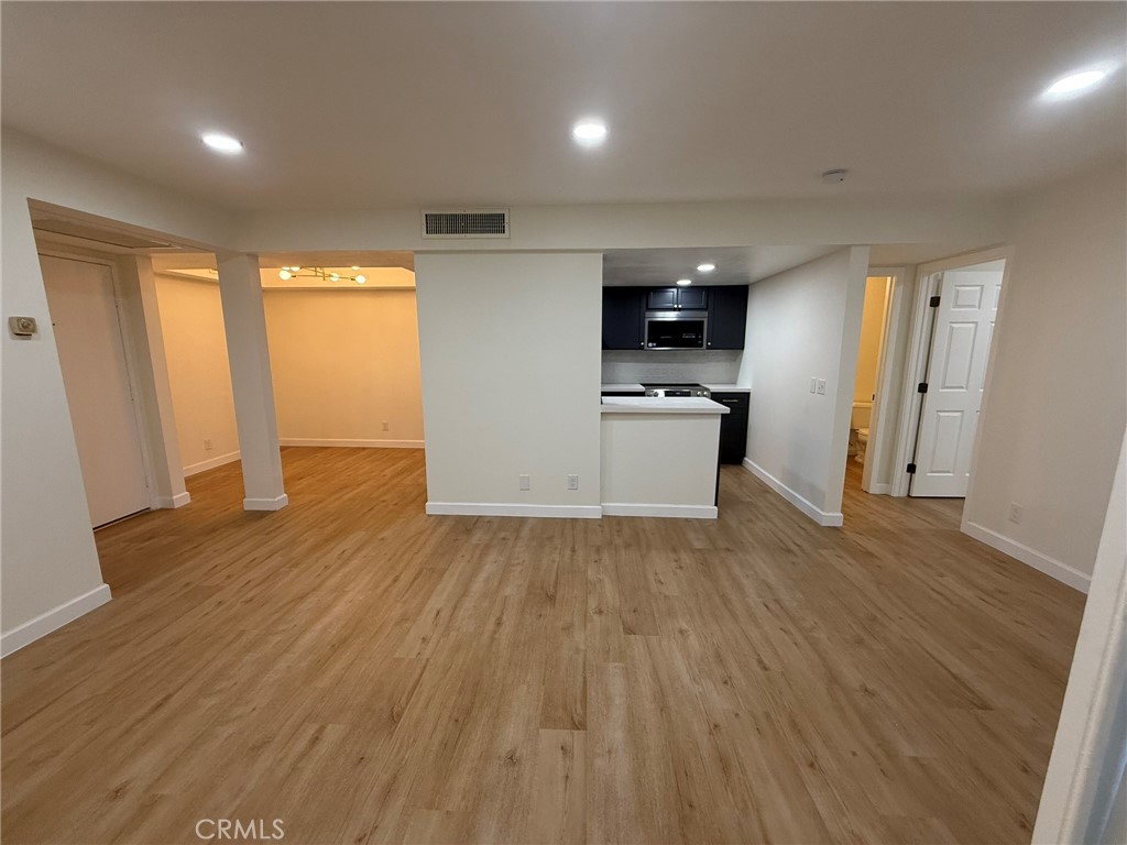 1550 S Camino Real 125