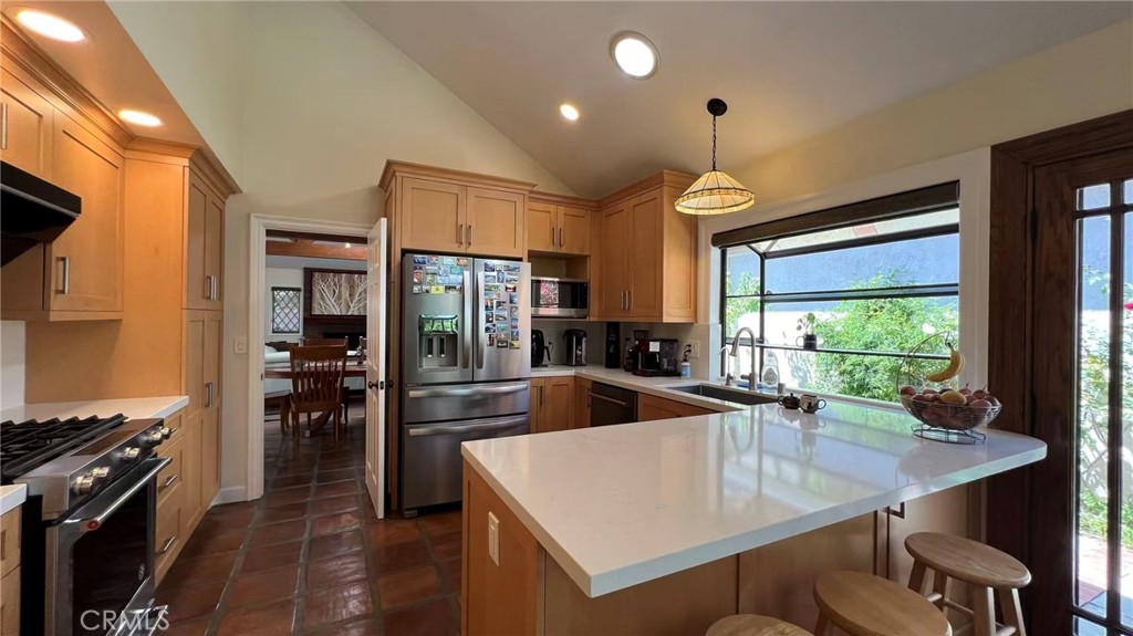 18 Coldbrook