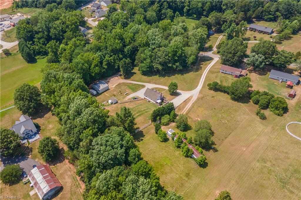 4950 Oak Garden Drive