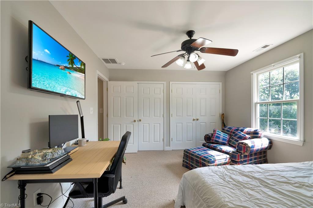 4950 Oak Garden Drive