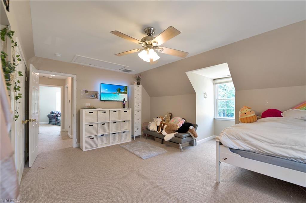 4950 Oak Garden Drive