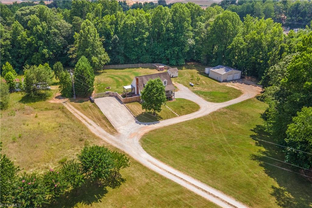 4950 Oak Garden Drive