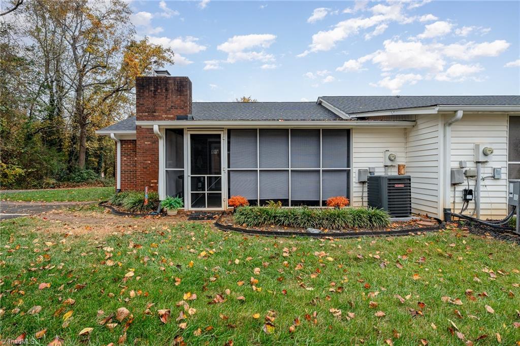 2914 Burke Place Court, Winston-Salem