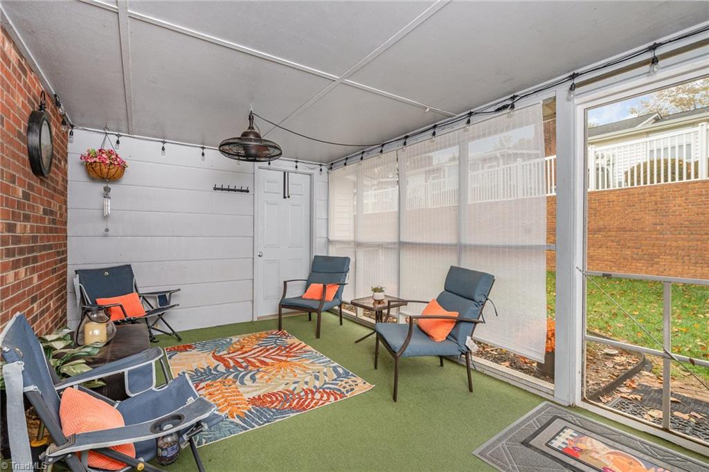 2914 Burke Place Court, Winston-Salem