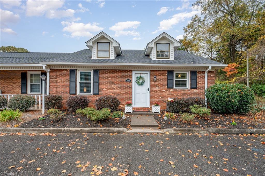 2914 Burke Place Court, Winston-Salem