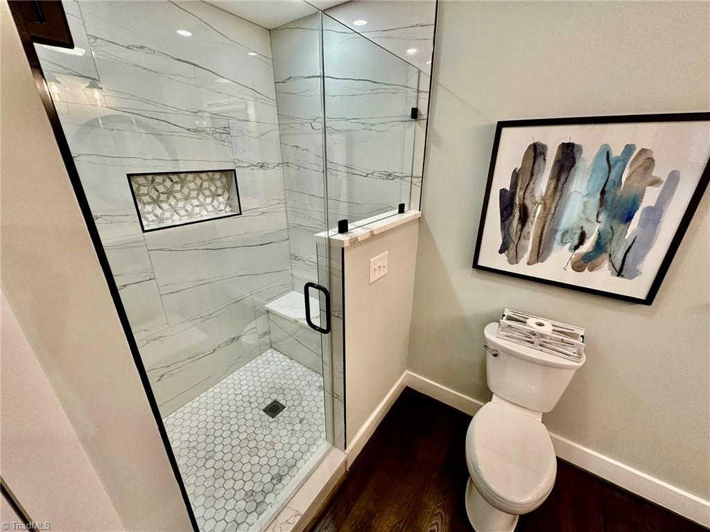 298 Lewisville Vienna Road