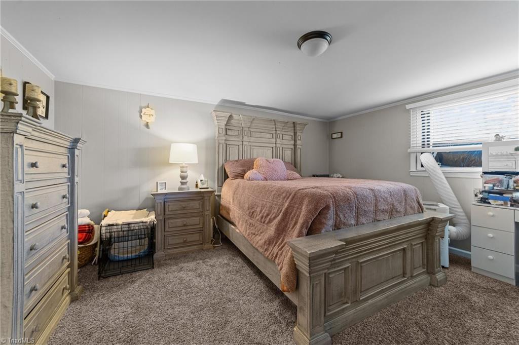 4611 Paradise Lane, Winston-Salem