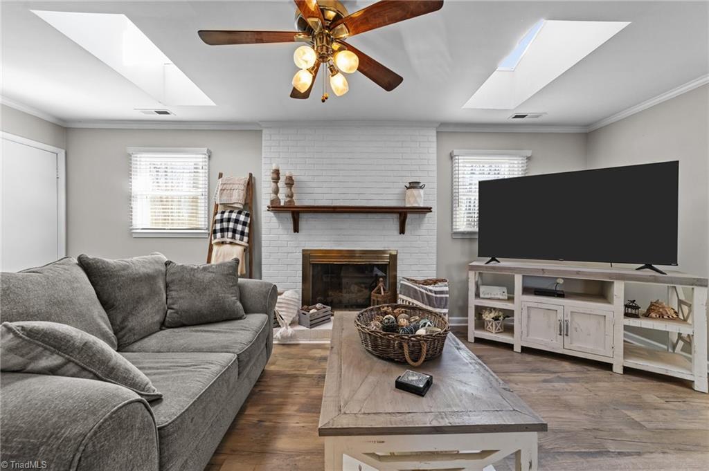 4611 Paradise Lane, Winston-Salem