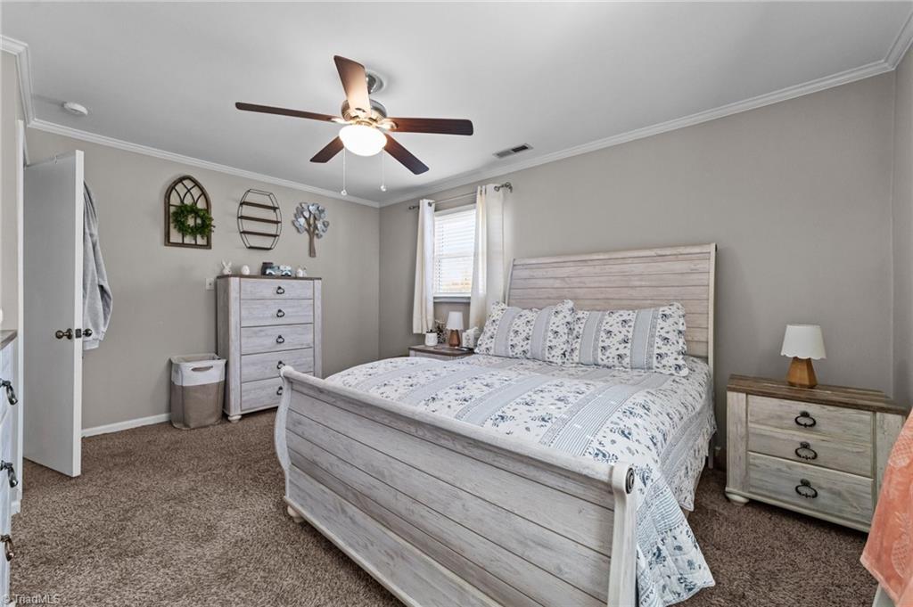 4611 Paradise Lane, Winston-Salem