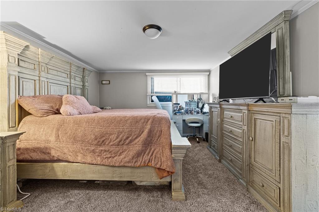 4611 Paradise Lane, Winston-Salem