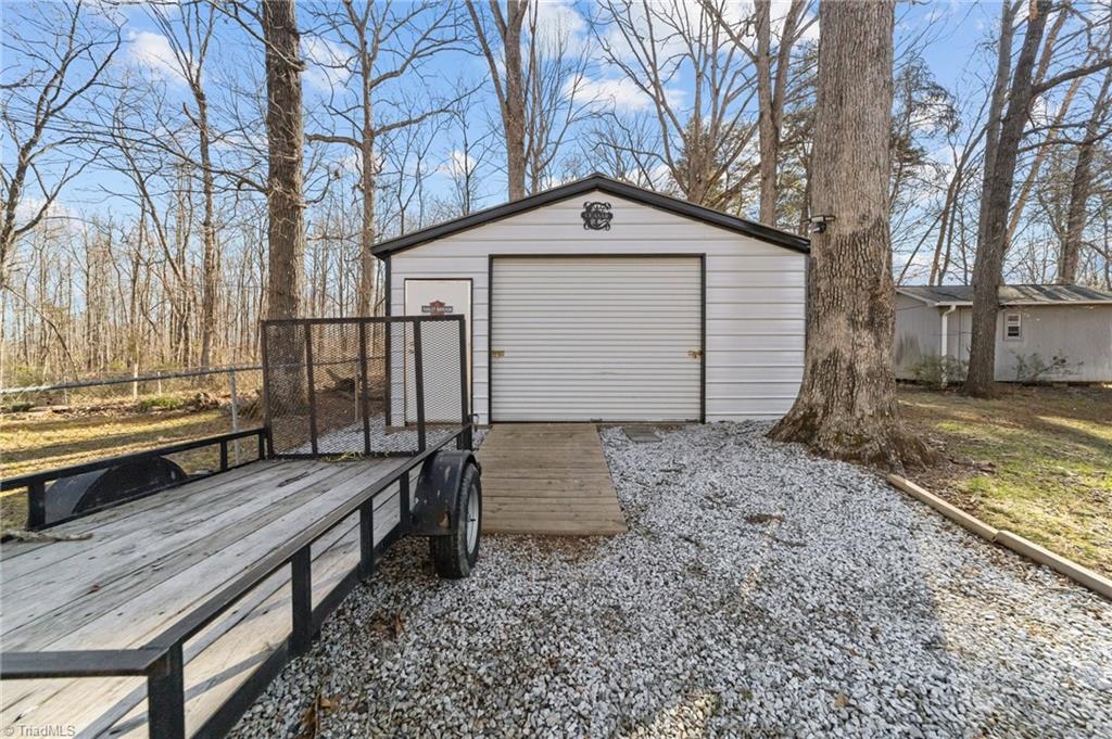 4611 Paradise Lane, Winston-Salem