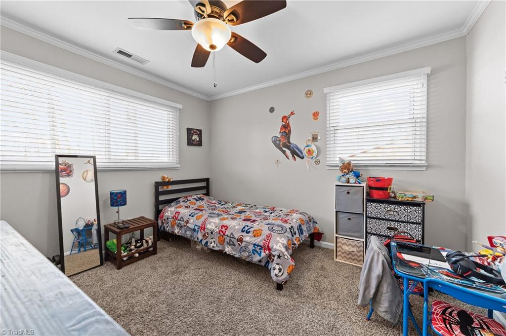 4611 Paradise Lane, Winston-Salem