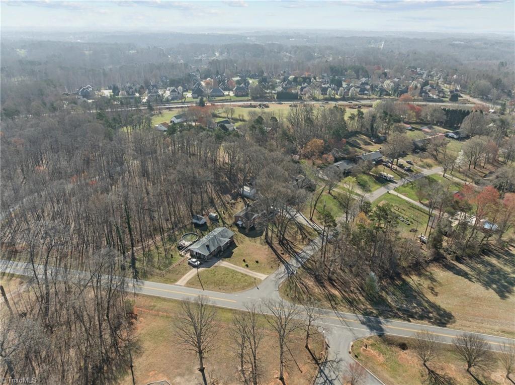 4611 Paradise Lane, Winston-Salem