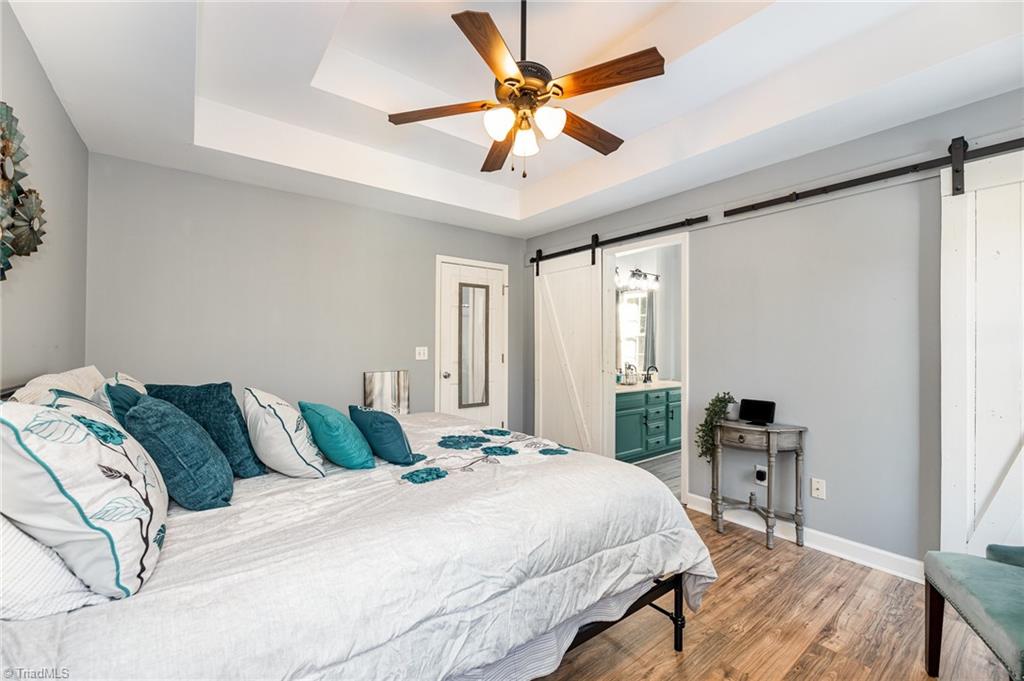 985 Winterside Lane, Winston-Salem