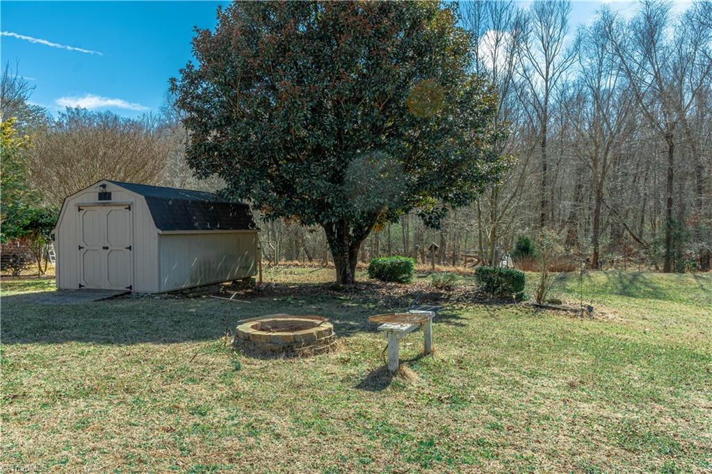 2352 Asheby Woods Court