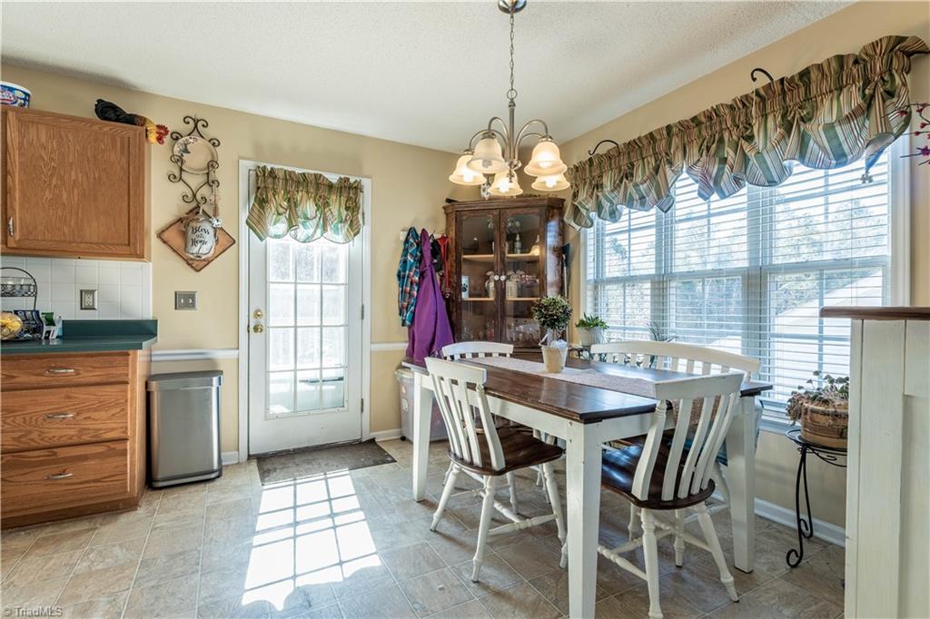 2352 Asheby Woods Court