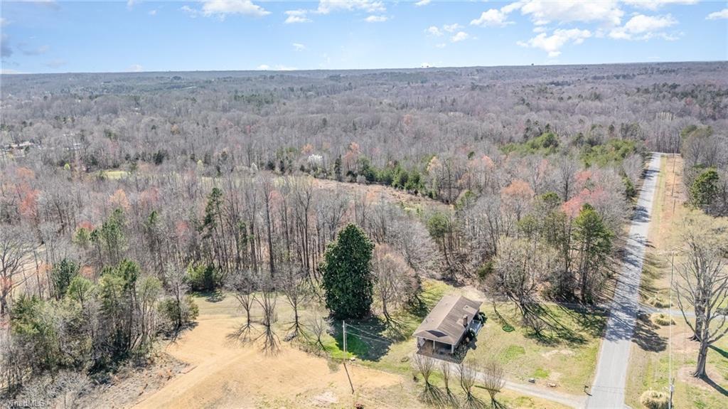 193 Redcoat Lane, Winston-Salem