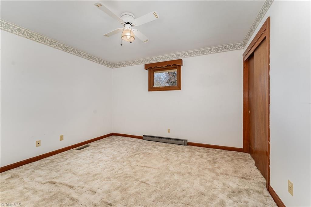 193 Redcoat Lane, Winston-Salem