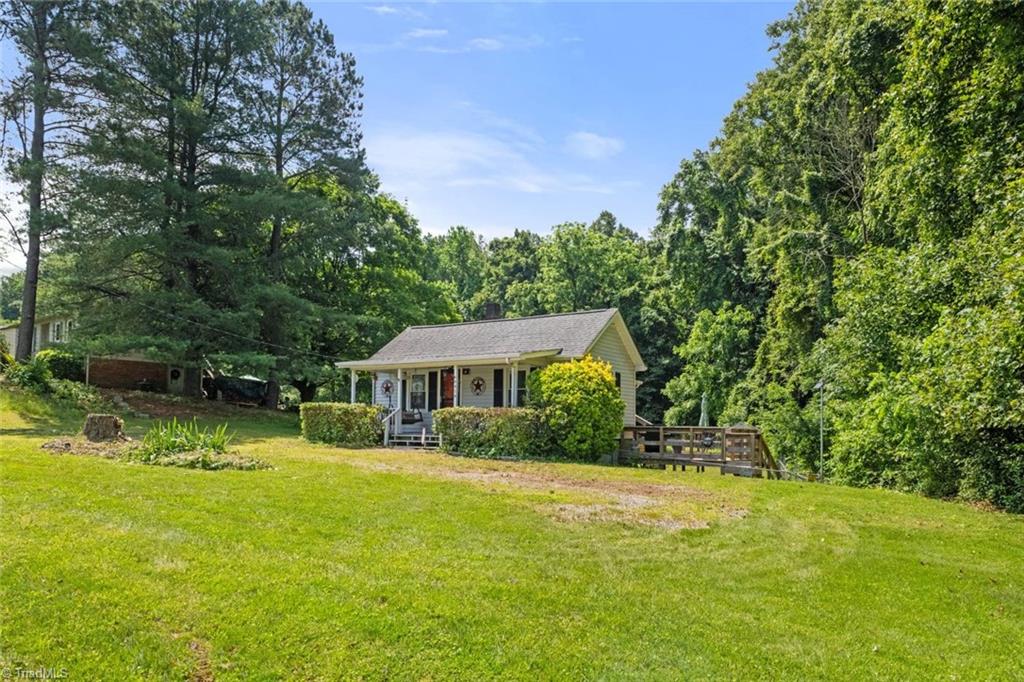 6414 Old Valley School Road