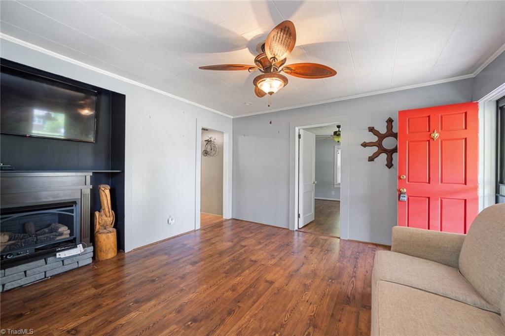 6414 Old Valley School Road