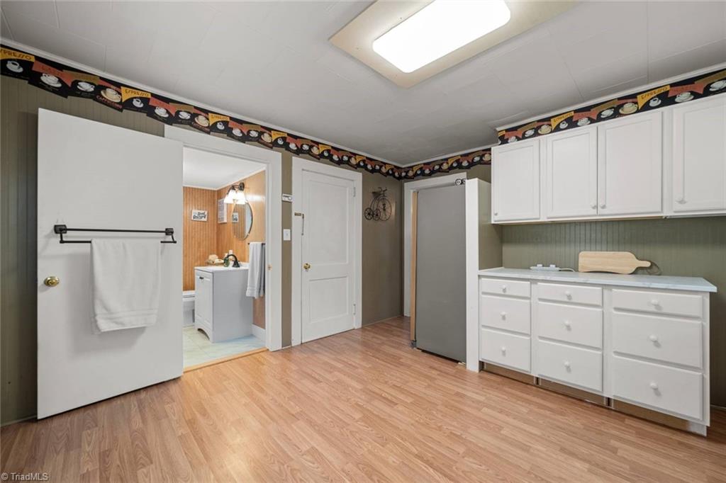 6414 Old Valley School Road