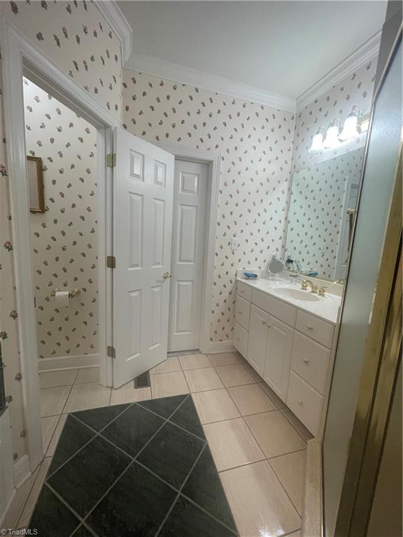 124 Doverstone Court