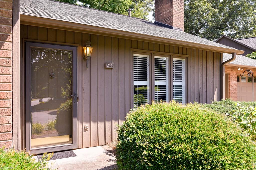 211 Chadbourne Drive, Winston-Salem